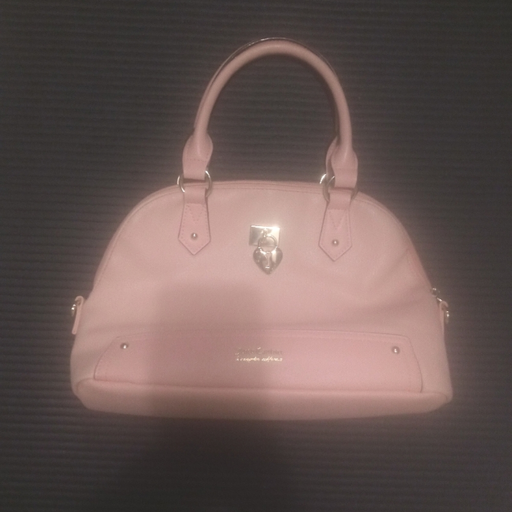 CLEARANCE- Juicy Couture